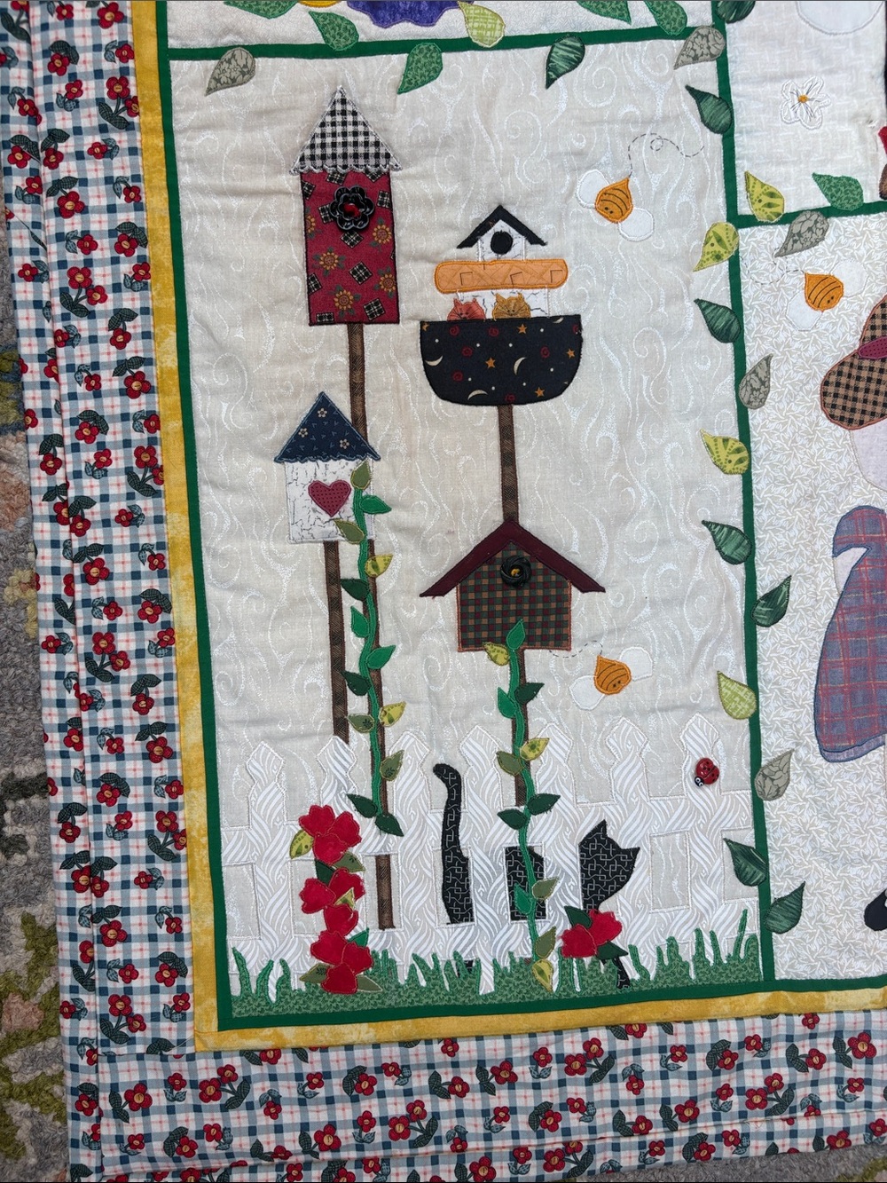 Handmade Folk Art Appliqué Quilt Wall Hanging | Signed 1999 | 30” x 40” - Picture 4 of 12